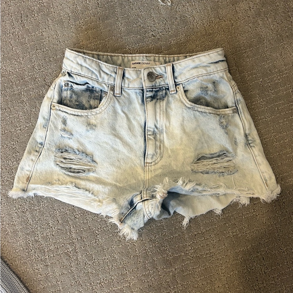 GARAGE JEAN SHORTS